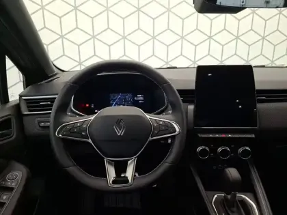 Photo 35 Renault Clio  E-Tech full hybrid 145 ch GSR2