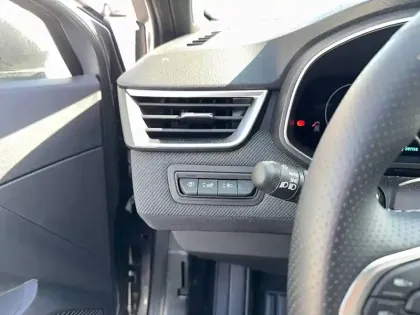 Photo 18 Renault Clio  E-Tech full hybrid 145 ch GSR2