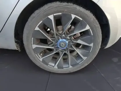 Photo 8 Renault Clio  E-Tech full hybrid 145 ch GSR2