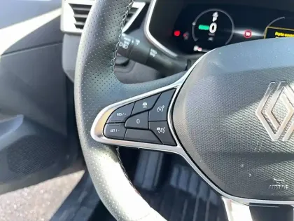 Photo 20 Renault Clio  E-Tech full hybrid 145 ch GSR2