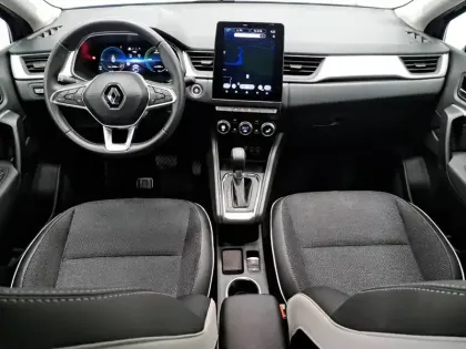 Photo 42 Renault Captur  E-Tech full hybrid 145