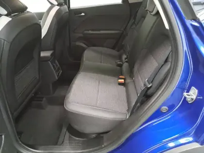 Photo 25 Renault Captur  E-Tech full hybrid 145