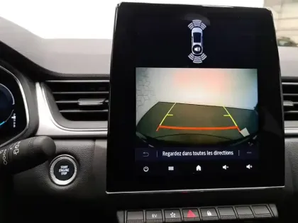 Photo 38 Renault Captur  E-Tech full hybrid 145