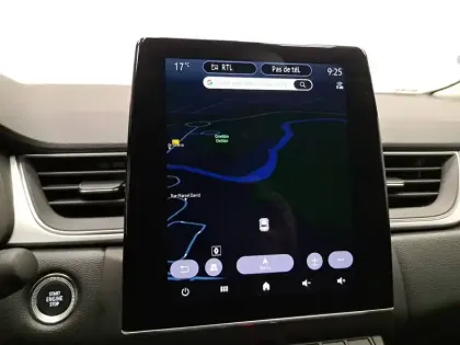 Photo 37 Renault Captur  E-Tech full hybrid 145