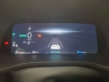 Photo 37 Renault Arkana  E-Tech full hybrid 145 GSR2