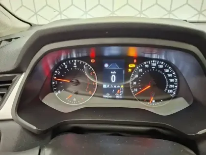Photo 46 Renault Captur  TCe 90 - 21