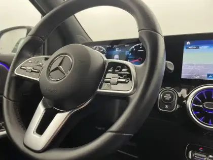 Photo 43 Mercedes Classe B  200 7G-DCT
