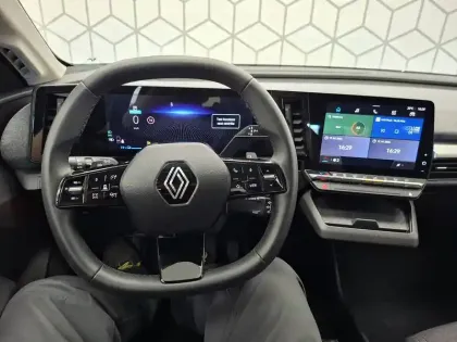 Photo 41 Renault Megane  E-Tech EV60 220 ch super charge