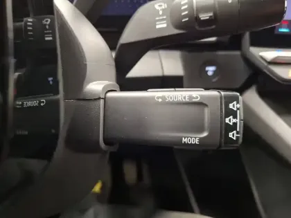 Photo 43 Renault Megane  E-Tech EV60 220 ch super charge