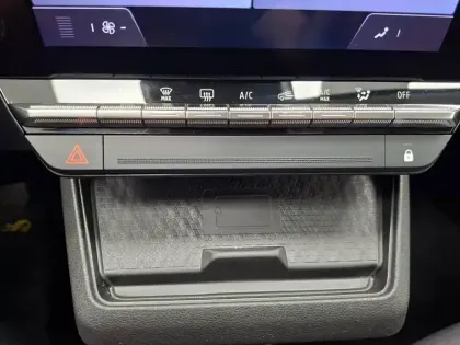 Photo 39 Renault Megane  E-Tech EV60 220 ch super charge