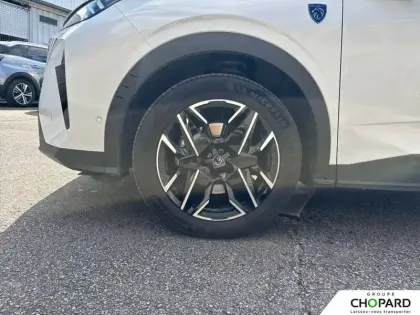 Photo 8 Peugeot 5008  Hybrid 145 e-DCS6