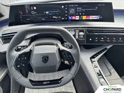 Photo 12 Peugeot 5008  Hybrid 145 e-DCS6