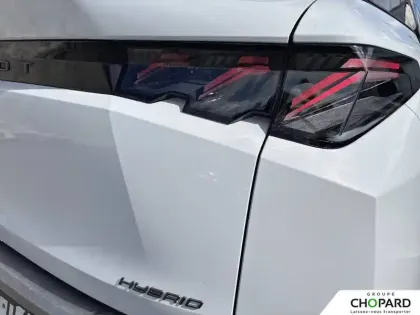 Photo 10 Peugeot 5008  Hybrid 145 e-DCS6