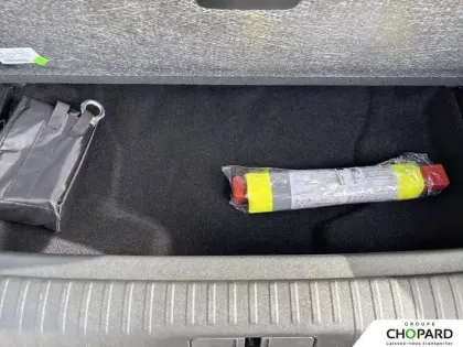 Photo 18 Peugeot 5008  Hybrid 145 e-DCS6