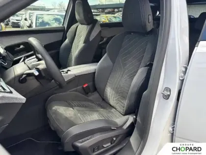 Photo 19 Peugeot 5008  Hybrid 145 e-DCS6