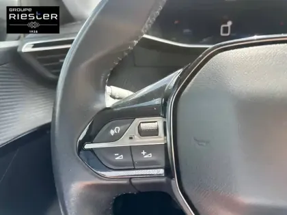 Photo 19 Peugeot 208  PureTech 100 S&S BVM6