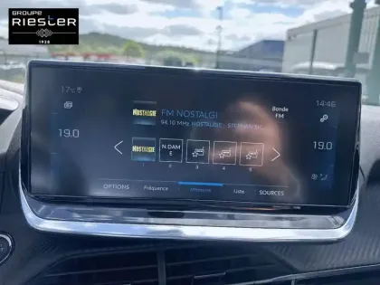 Photo 22 Peugeot 208  PureTech 100 S&S BVM6