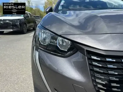 Photo 15 Peugeot 208  PureTech 100 S&S BVM6