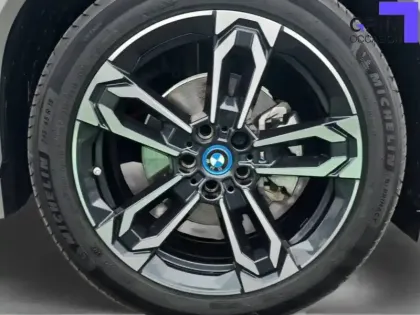 Photo 13 BMW X2 i eDrive20 204ch BVA