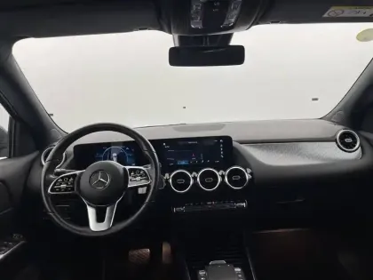 Photo 29 Mercedes GLA  200 d 8G-DCT