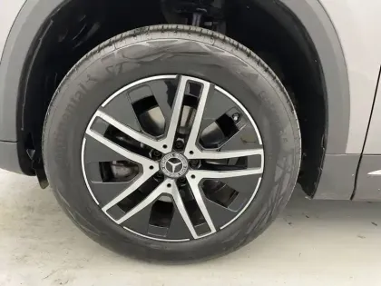 Photo 17 Mercedes GLA  200 d 8G-DCT