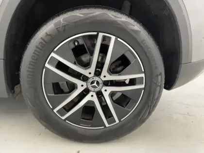 Photo 16 Mercedes GLA  200 d 8G-DCT