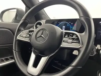 Photo 23 Mercedes GLA  200 d 8G-DCT