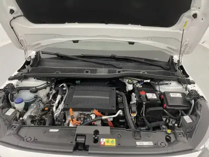 Photo 20 Peugeot 208  Electrique 50 kWh 136ch