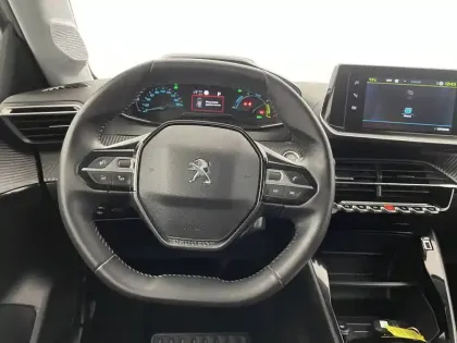 Photo 21 Peugeot 208  Electrique 50 kWh 136ch