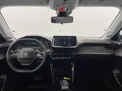 Photo 29 Peugeot 208  Electrique 50 kWh 136ch