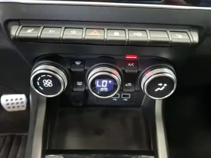 Photo 28 Renault Arkana  E-Tech 145 - 21B