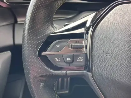 Photo 13 Peugeot 308  SW PureTech 130ch S&S EAT8