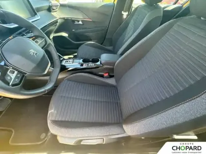 Photo 10 Peugeot 208  Electrique 50 kWh 136ch