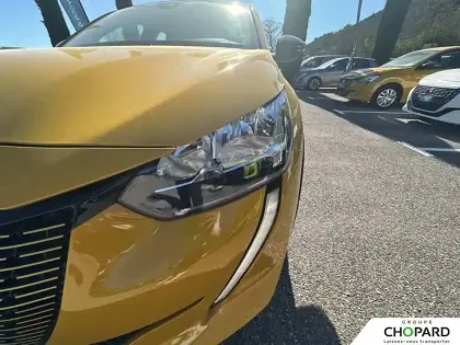 Photo 21 Peugeot 208  Electrique 50 kWh 136ch