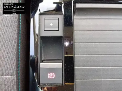 Photo 14 Citroën C4 e- 136 ch Automatique