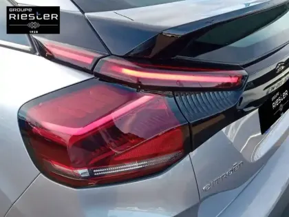 Photo 16 Citroën C4 e- 136 ch Automatique