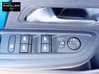 Photo 20 Citroën C4 e- 136 ch Automatique