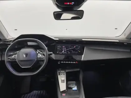 Photo 29 Peugeot 308  PureTech 130ch S&S EAT8