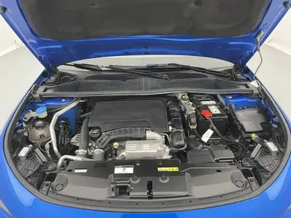 Photo 20 Peugeot 308  PureTech 130ch S&S EAT8