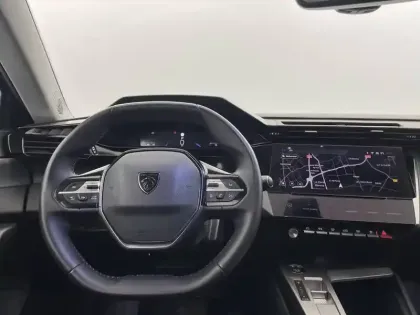 Photo 21 Peugeot 308  PureTech 130ch S&S EAT8