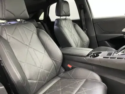 Photo 27 DS DS 7 DS7 Crossback Hybride E-Tense 225 EAT8