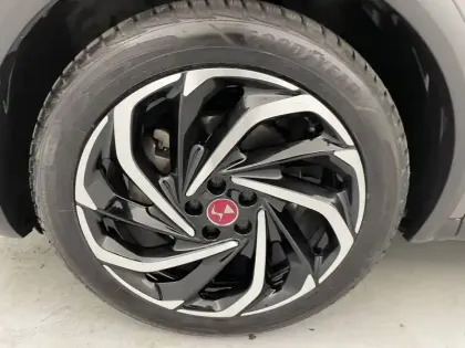 Photo 16 DS DS 7 DS7 Crossback Hybride E-Tense 225 EAT8