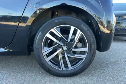 Photo 11 Peugeot 208  BlueHDi 100 S&S BVM6