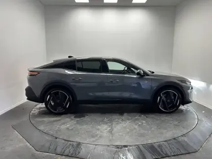 Photo 5 Peugeot 408  Plug-in Hybrid 240 ch e-DCS7