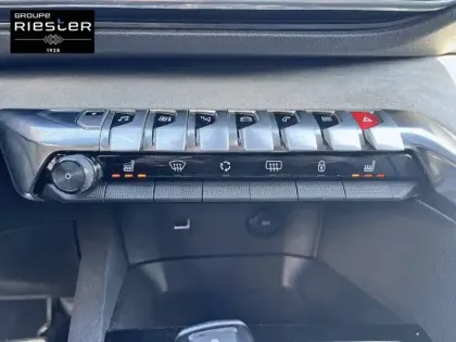 Photo 20 Peugeot 3008  Hybrid 225 e-EAT8