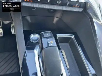 Photo 13 Peugeot 3008  Hybrid 225 e-EAT8