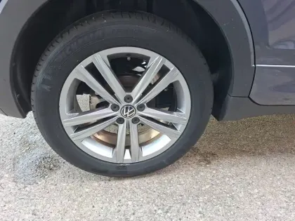 Photo 12 Volkswagen T-cross  1.0 TSI 110 Start/Stop DSG7