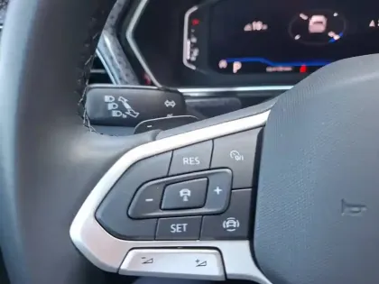 Photo 24 Volkswagen T-cross  1.0 TSI 110 Start/Stop DSG7