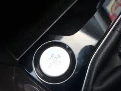 Photo 32 Volkswagen T-cross  1.0 TSI 110 Start/Stop DSG7