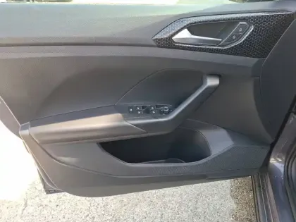 Photo 22 Volkswagen T-cross  1.0 TSI 110 Start/Stop DSG7